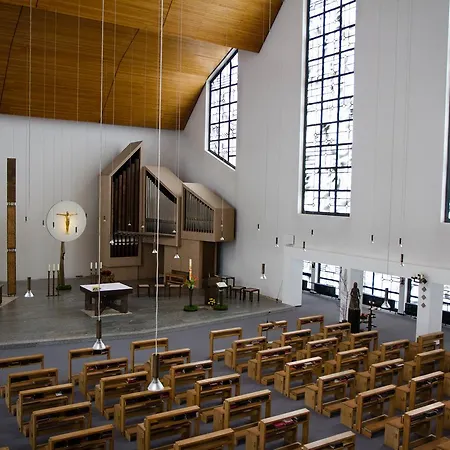מלון Bergkloster